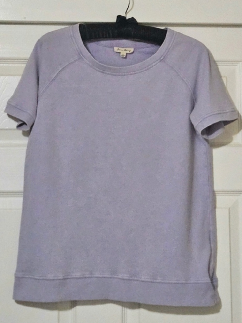 Jane and Delancey Lightweight Lavender Sweatshirt Small